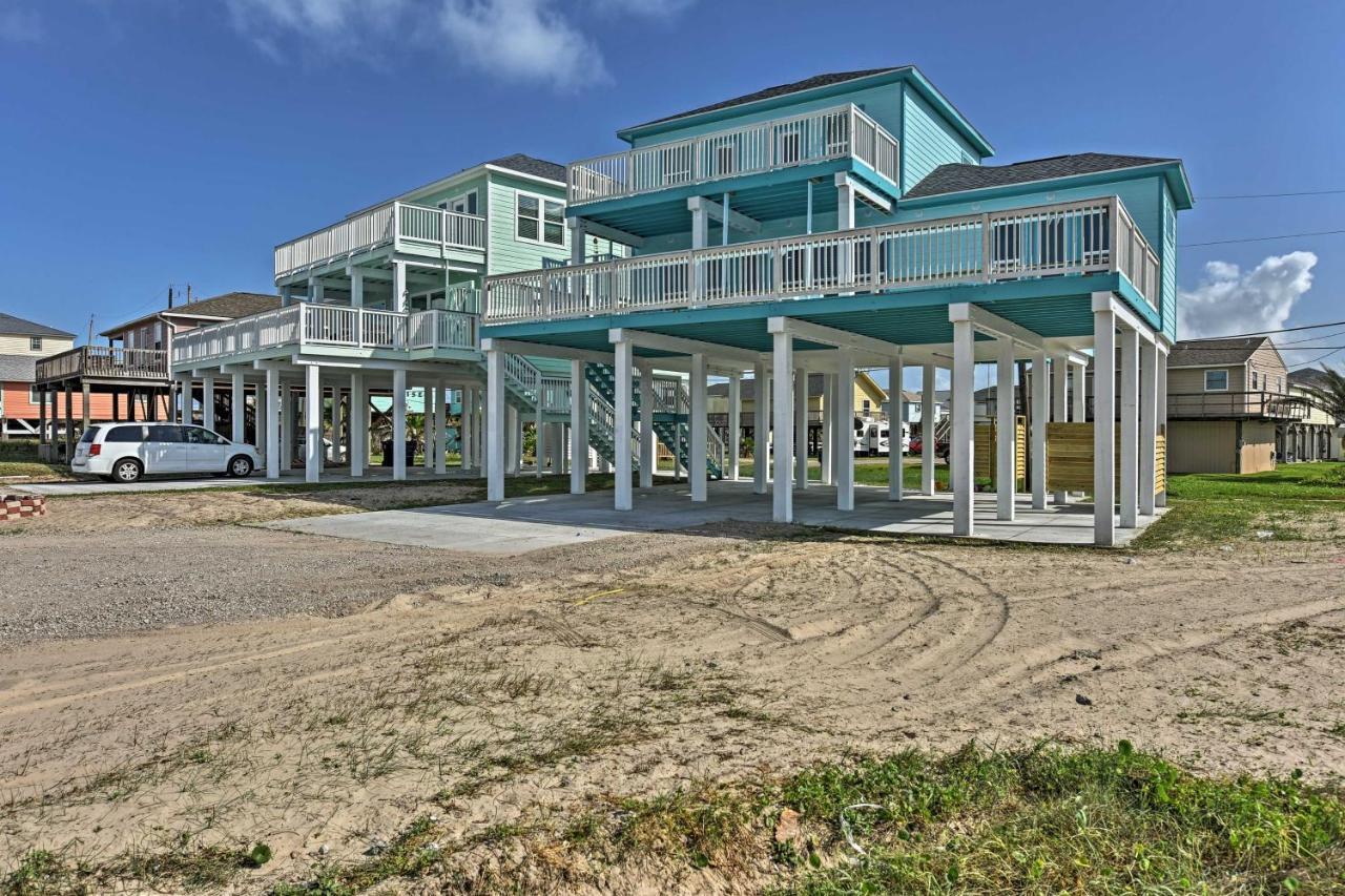 Bright Surfside Beach Home With Decks Walk To Shore Bagian luar foto