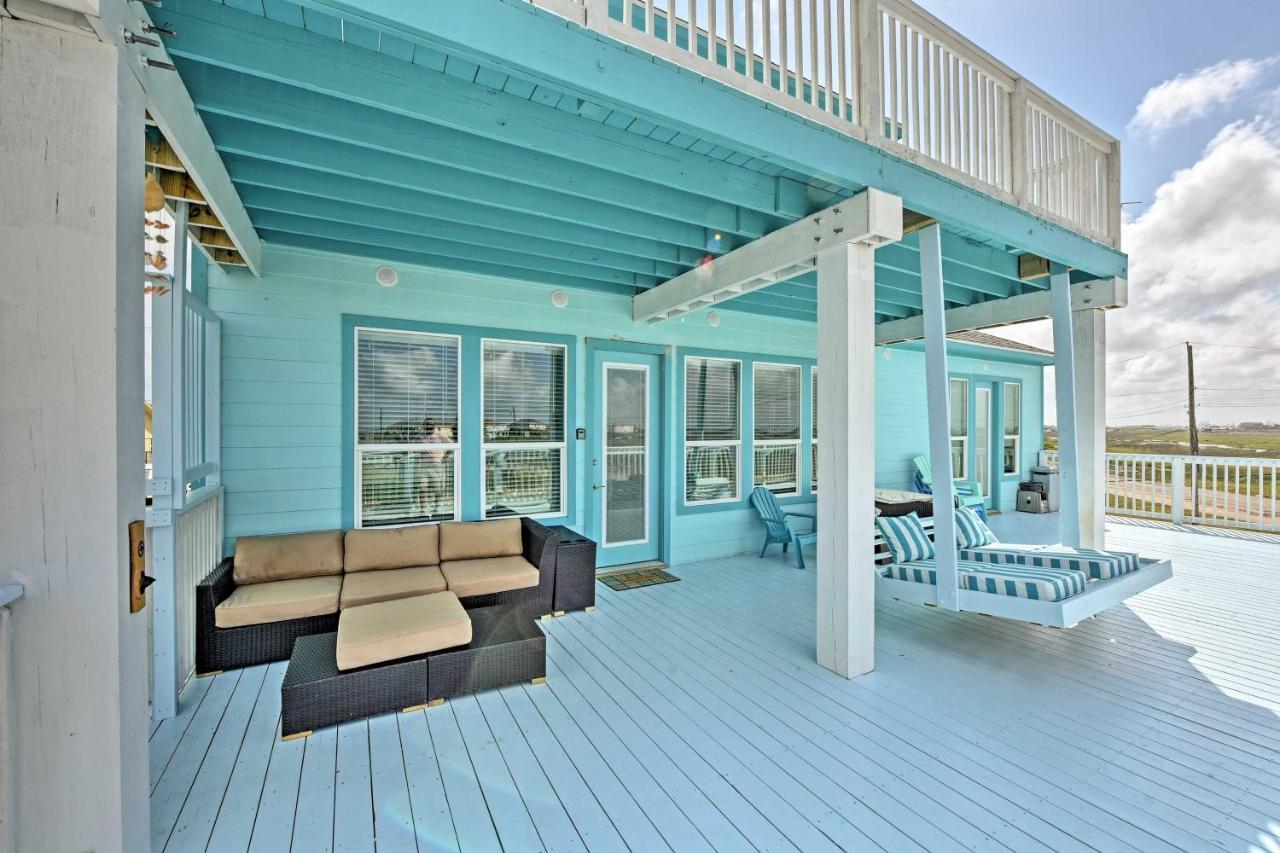 Bright Surfside Beach Home With Decks Walk To Shore Bagian luar foto